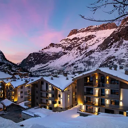 Izia - Village Montana Val-d'Isere